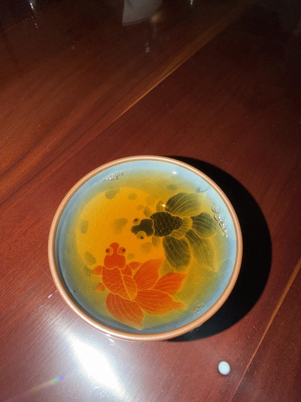 茶太烫，急不得～