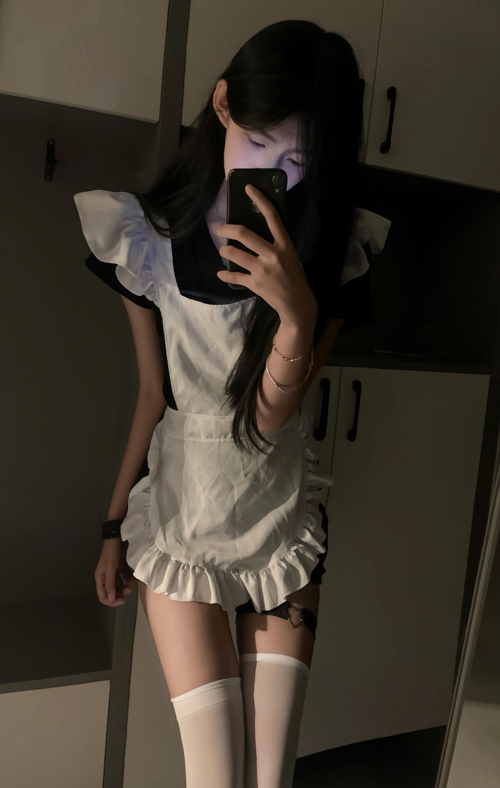 唉 闹来闹去 就为了你那一点爱