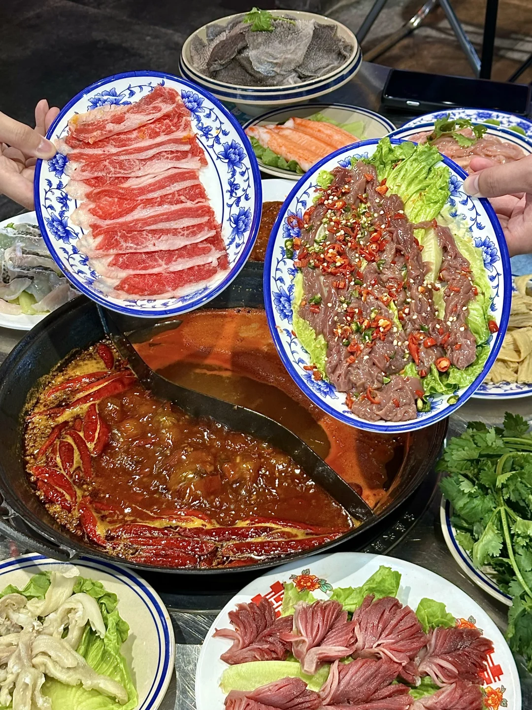 衡阳这家火锅店人均二十！吃到撑！不开玩笑😭