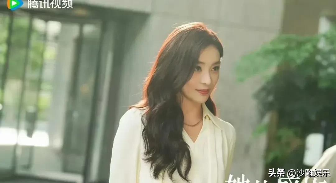 袁姗姗，大型翻车现场！

3月19日，许久没有消息的袁姗姗，突然冲上热搜第一。本