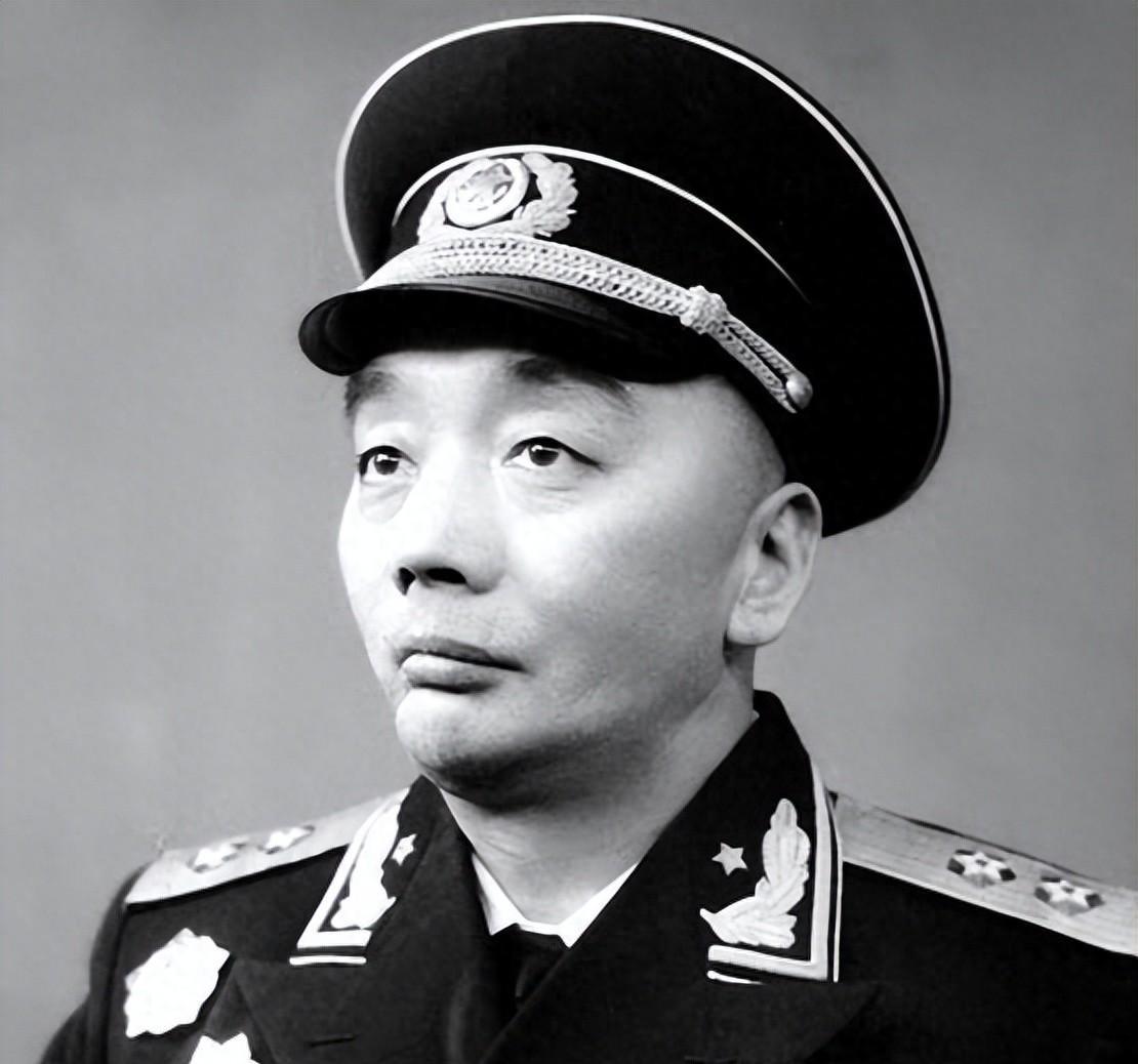 许世友喝酒点将刘昌毅当副帅的传说其实并不靠谱，这个故事背后真相你了解了吗？
19