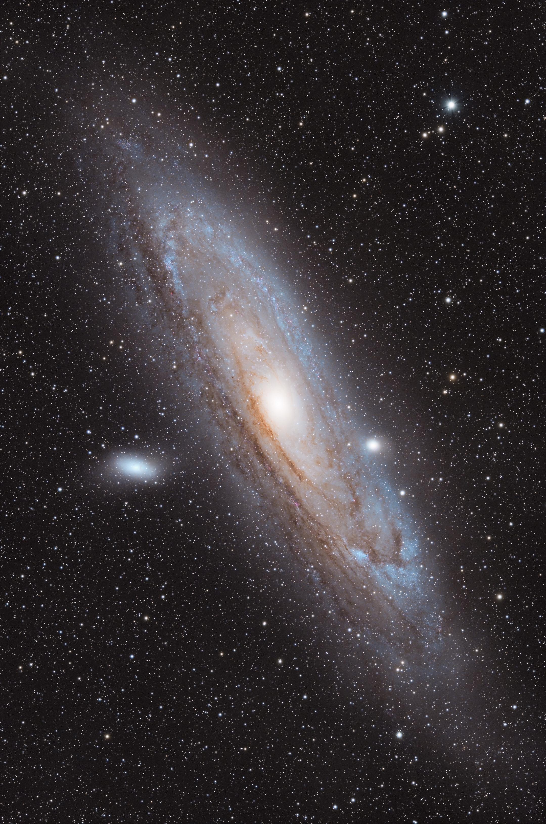 没错 这就是260万年前仙女座星系。历经五个晚上的拍摄曝光，我是用自己...