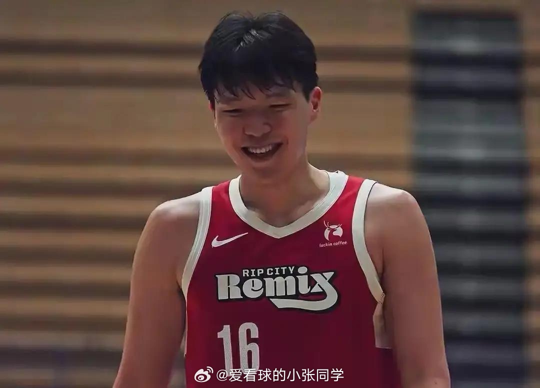 独木难支，混音半场44分&落后23分，杨瀚森独砍16分杨瀚森苦苦支撑北京时间4月