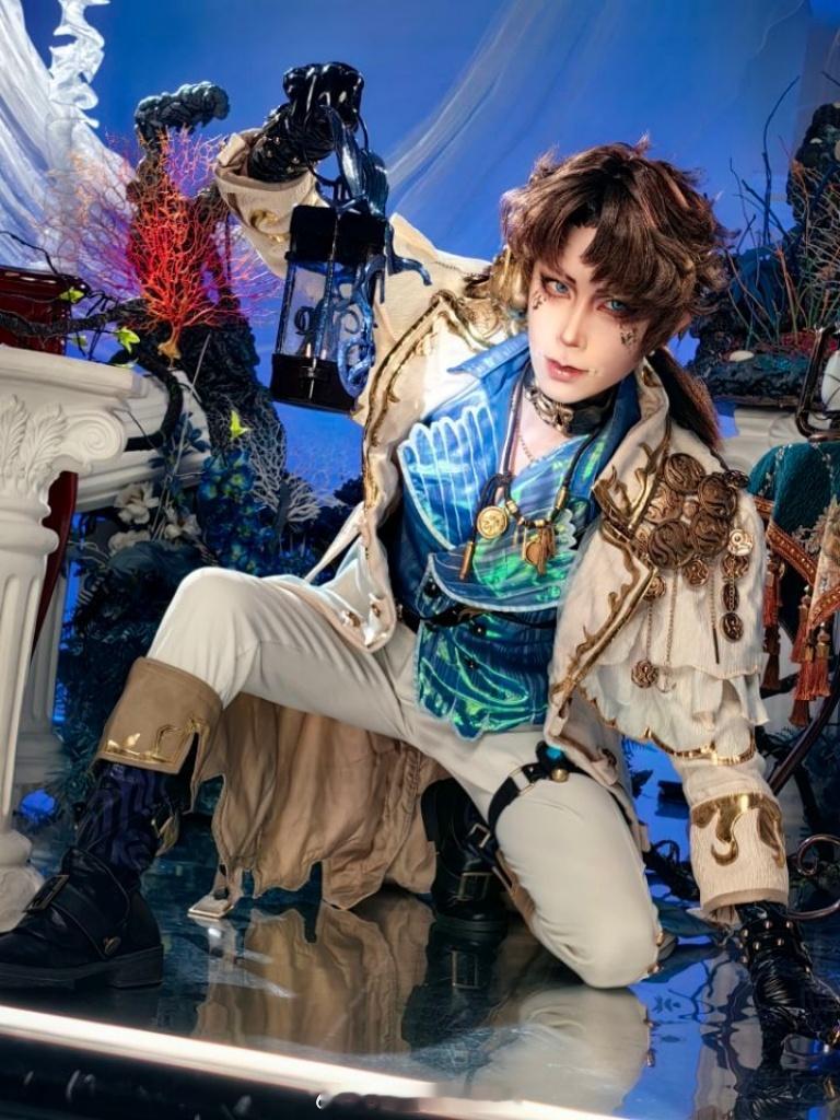 第五人格佣兵[超话]第五人格佣兵宁芙奖请投佣兵cosplay[超话]其实还有一点