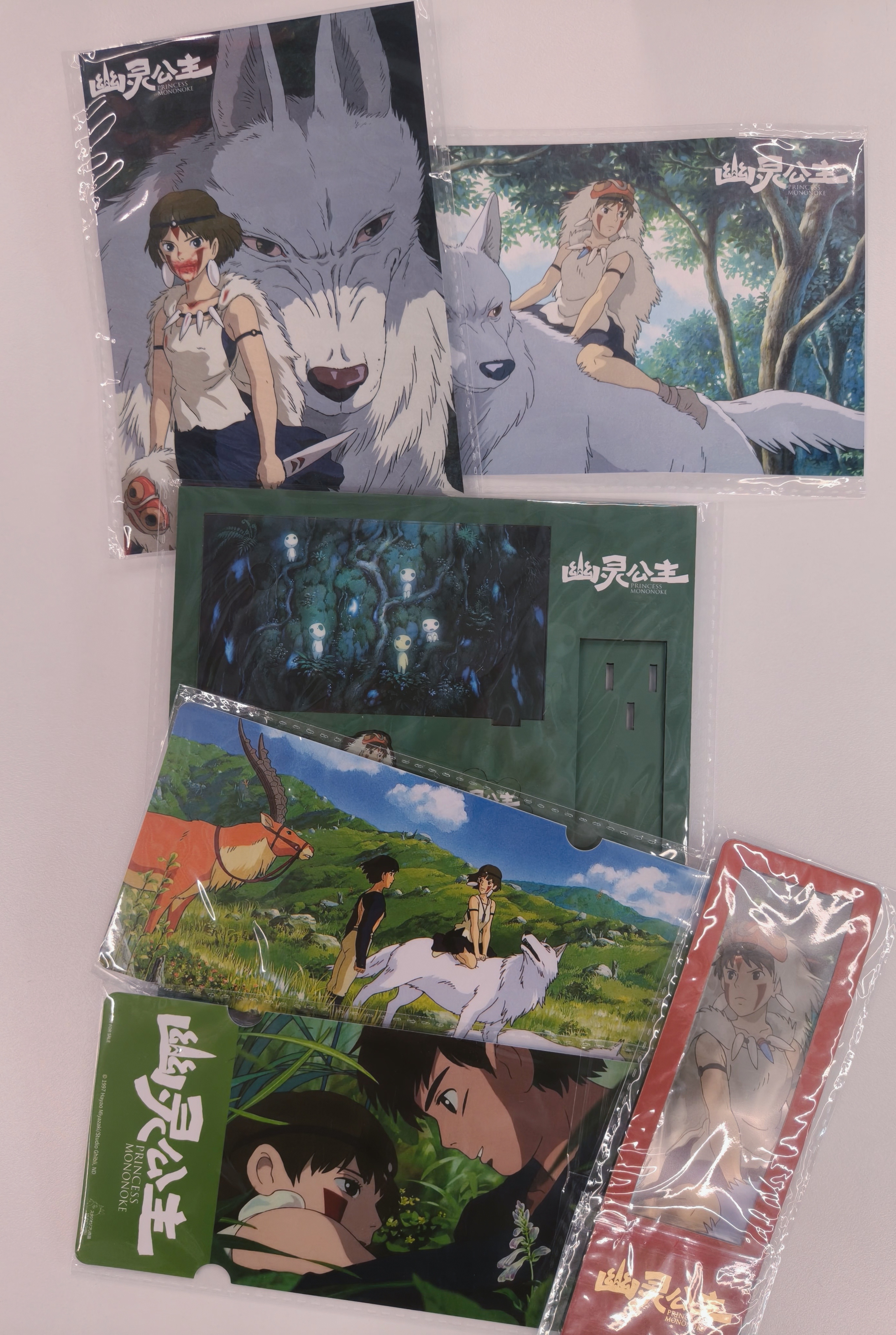 来一波春日抽奖🎁+吆喝！！评论此条并关注，抽3位影迷朋友，分别送出：1.《月鳞