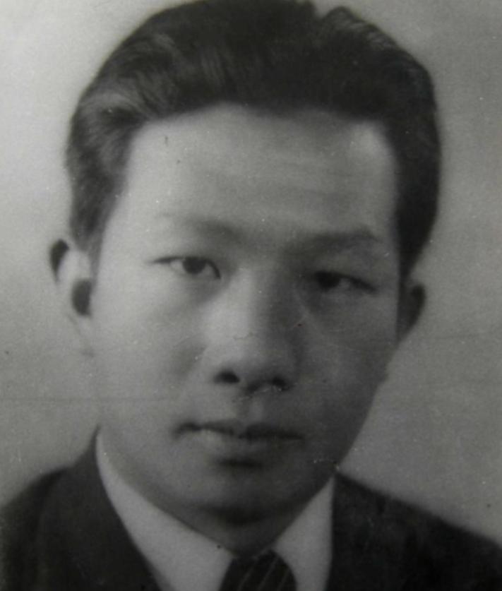 聂耳在日本游泳不幸淹死，聂耳这个人，真的是天才中的天才，死的时候才23岁，放到现