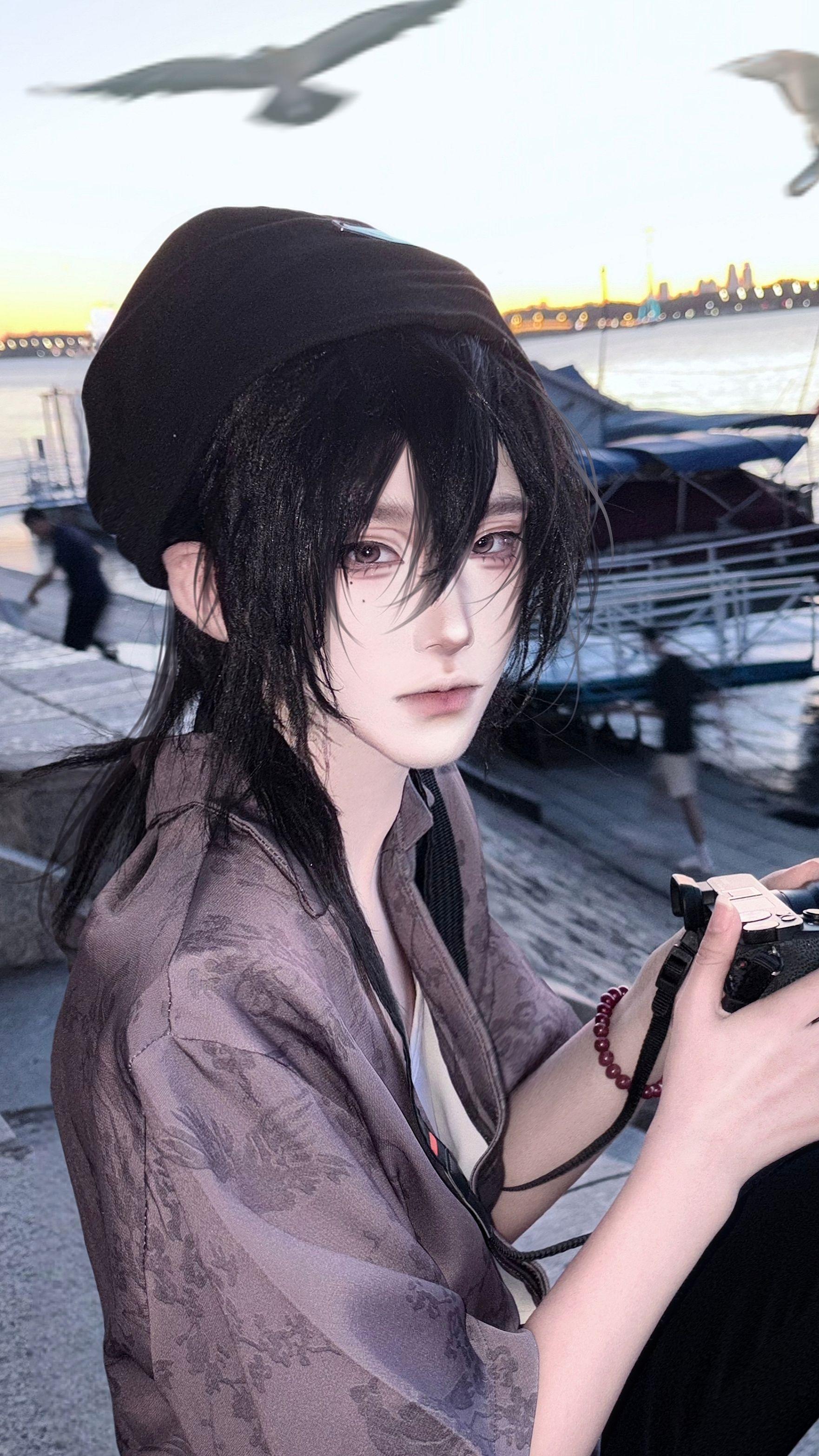 喻繁cos.“抱歉，下雨堵车”cos