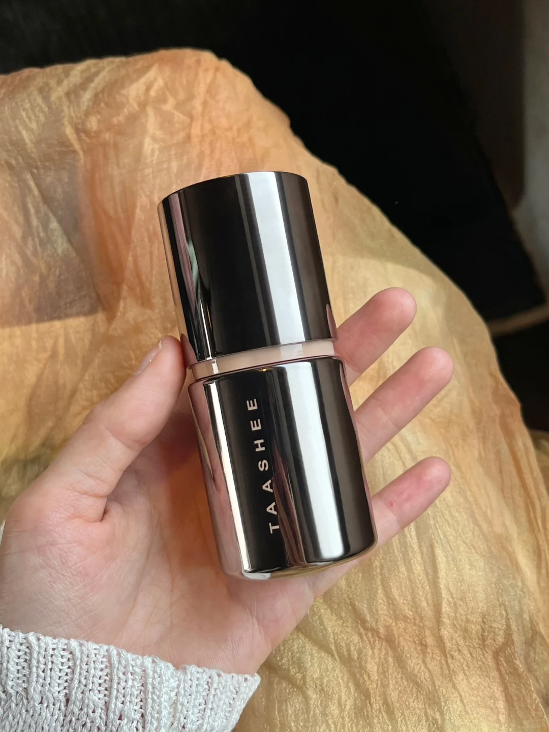 意外发现一个妆效巨吊的粉底液！！！