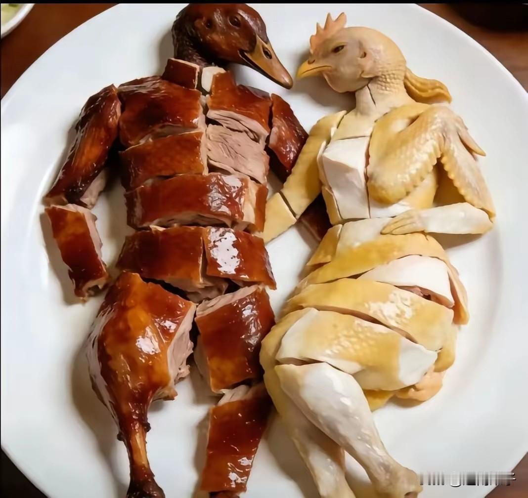 看图写对联
横批: 味美成双
上联:  鸭披红袍呈盛景

智慧的友友们，考验你们