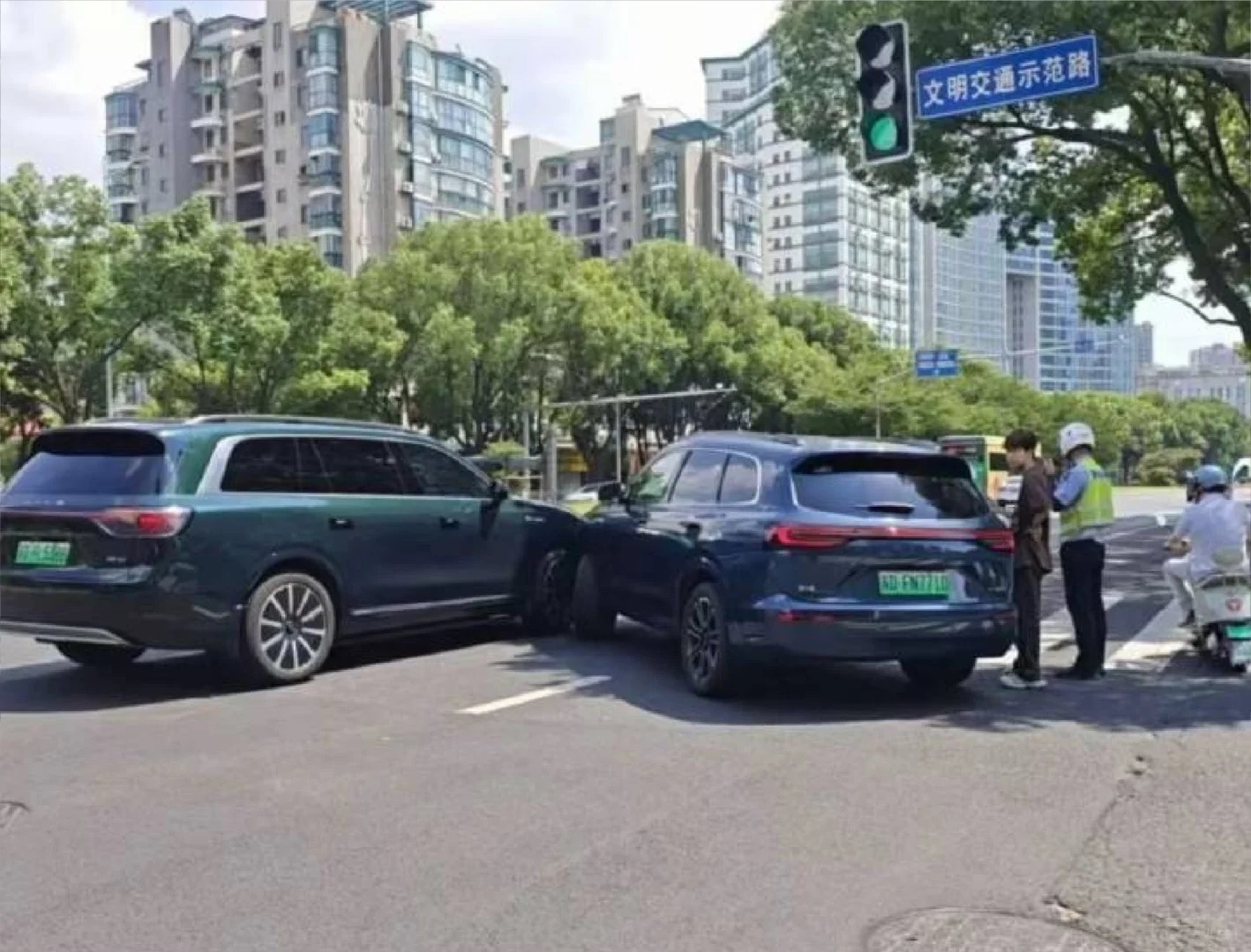 《想撞都难》的含金量[doge]aito问界新能源汽车大v聊车 ​​​