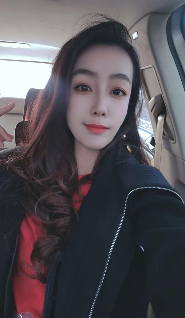 偶尔留点时间，       在自己喜欢的状态里           努力、松弛 