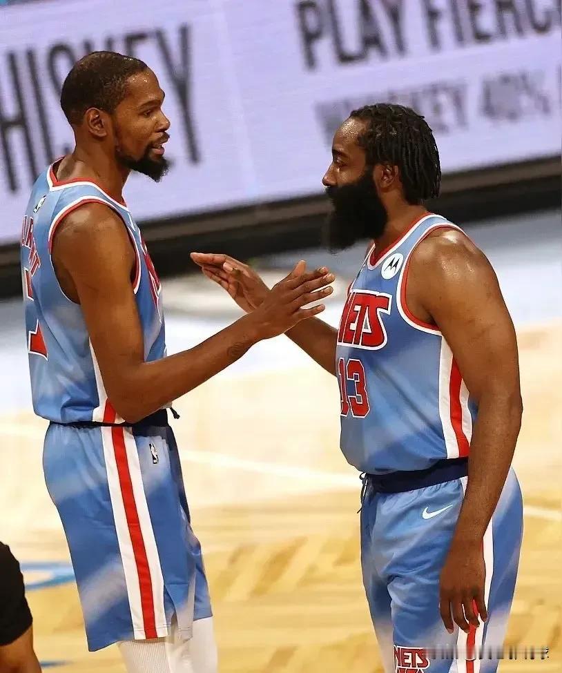 老面孔谁超值？最近连续5场20+的球员：

文班亚马，连续5场20+，21岁，1