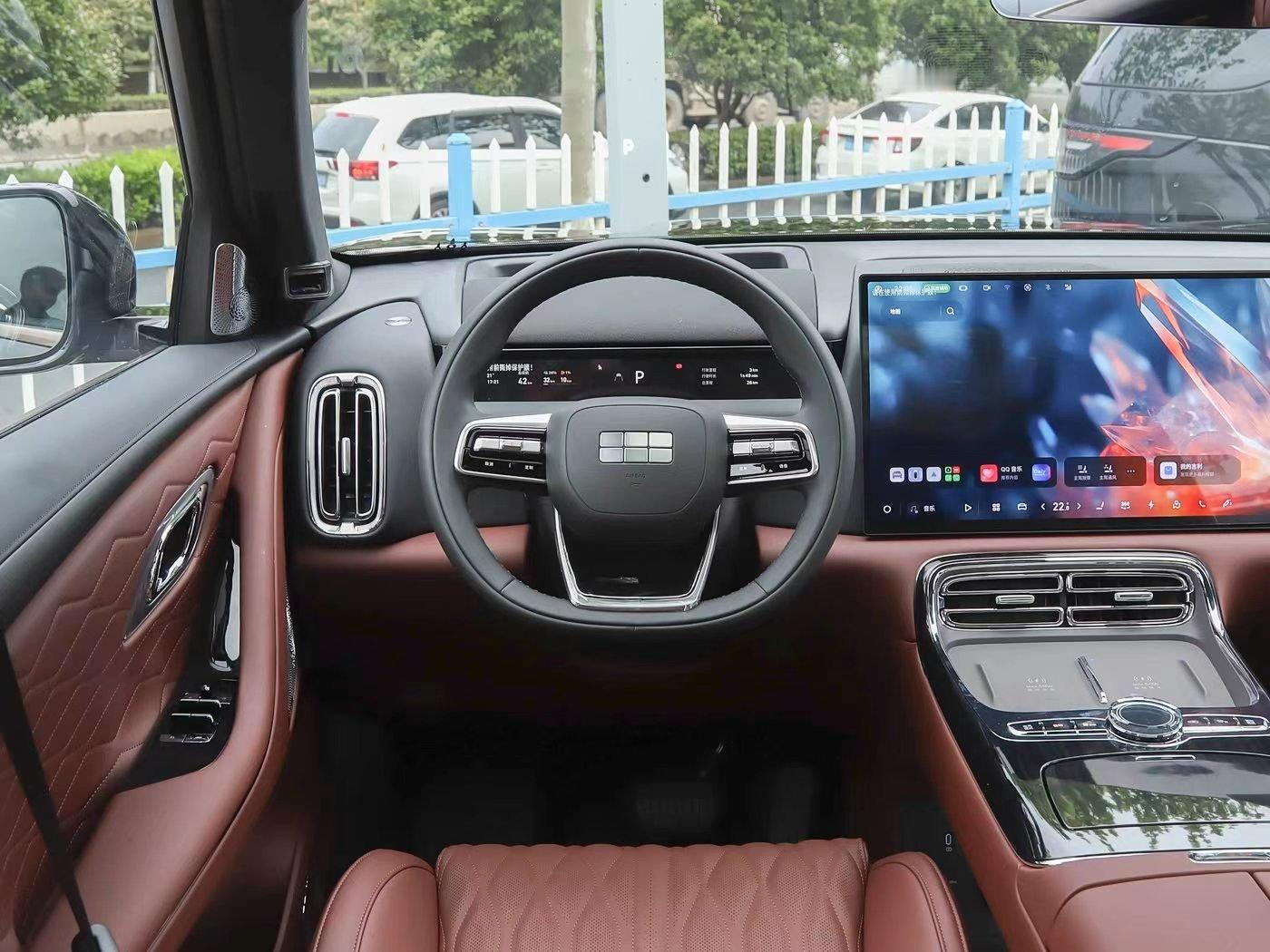 银河M9高定版，这内饰质感，太想进步了新能源大牛说