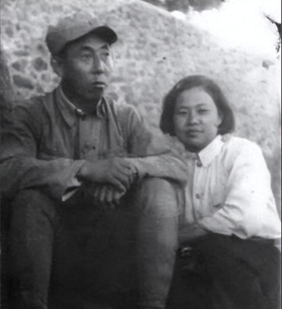 该师成立晚，战斗力一般，被委以重任，师长被换下后成备选干部？
“1949年1月，