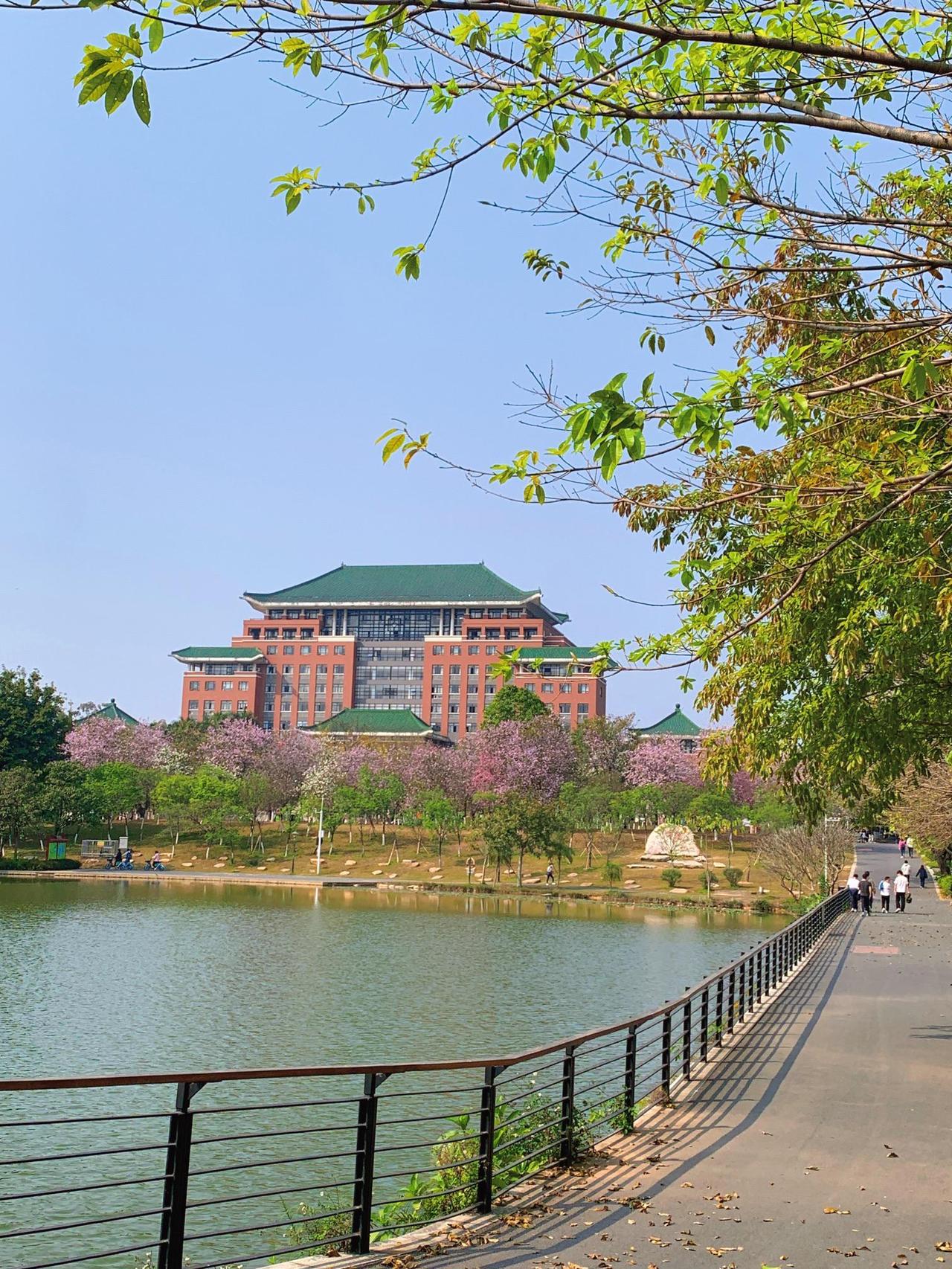 晒出你的本地生活