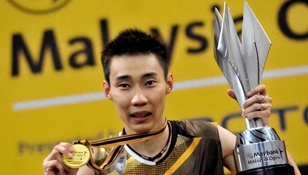 马来西亚羽坛名将李宗伟在36岁时患癌导致喉咙严重受损，花费千万续命，现状如何？