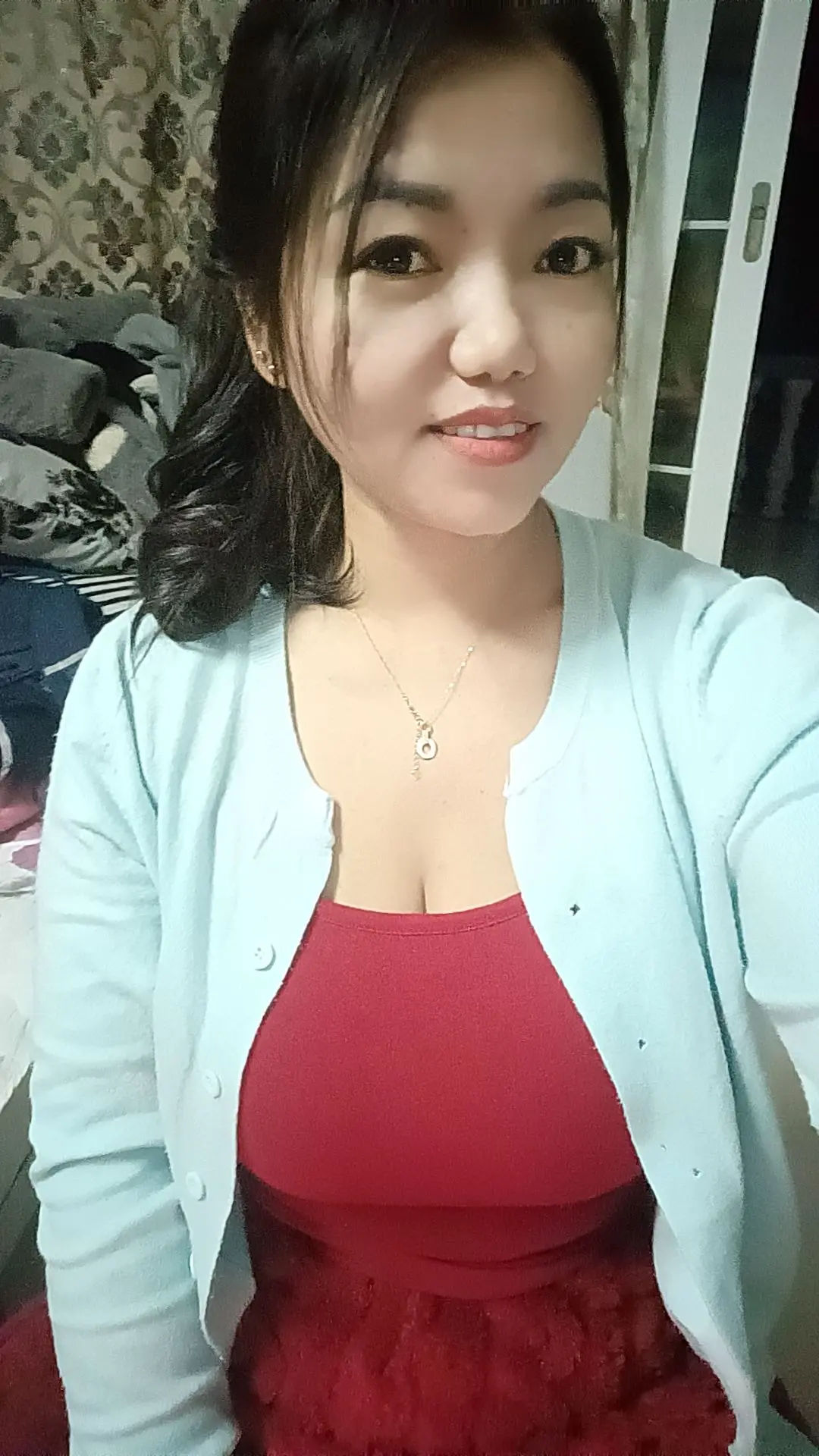 任何关系，你给我珍惜，我还你值得。