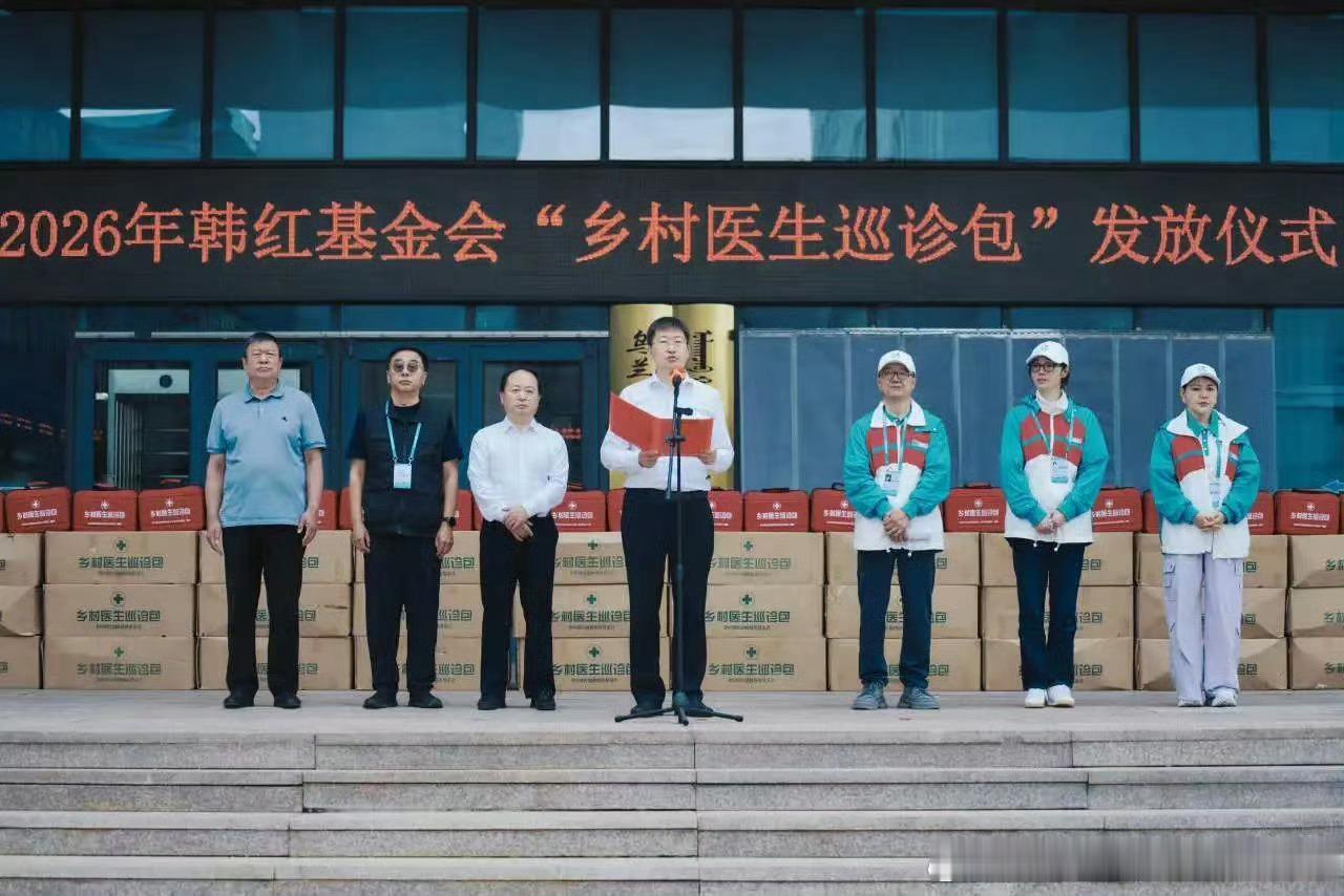 好小一只雅感觉我能一把环抱在怀里香香软软 