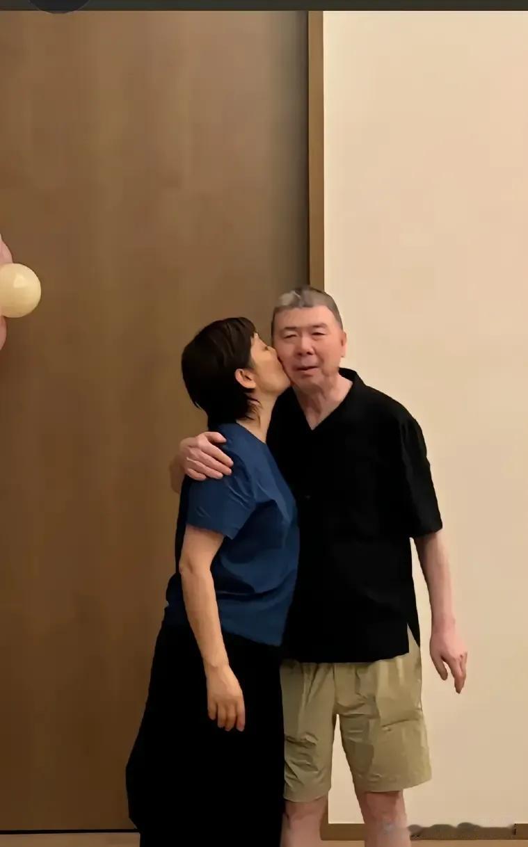 实话实说啊，女的更喜欢男的……