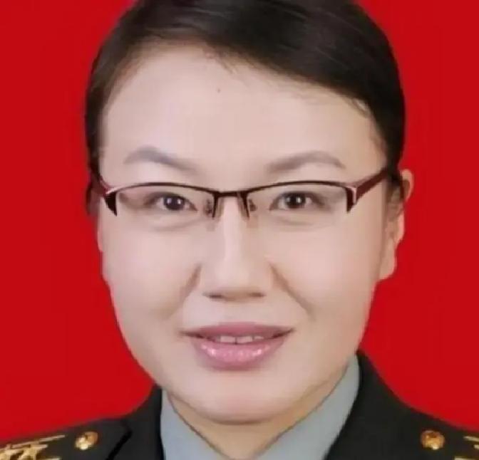 从被怀疑藏有 “内鬼 “到真相震动全球：一位中国女军事专家怎样凭公开资料准确推演