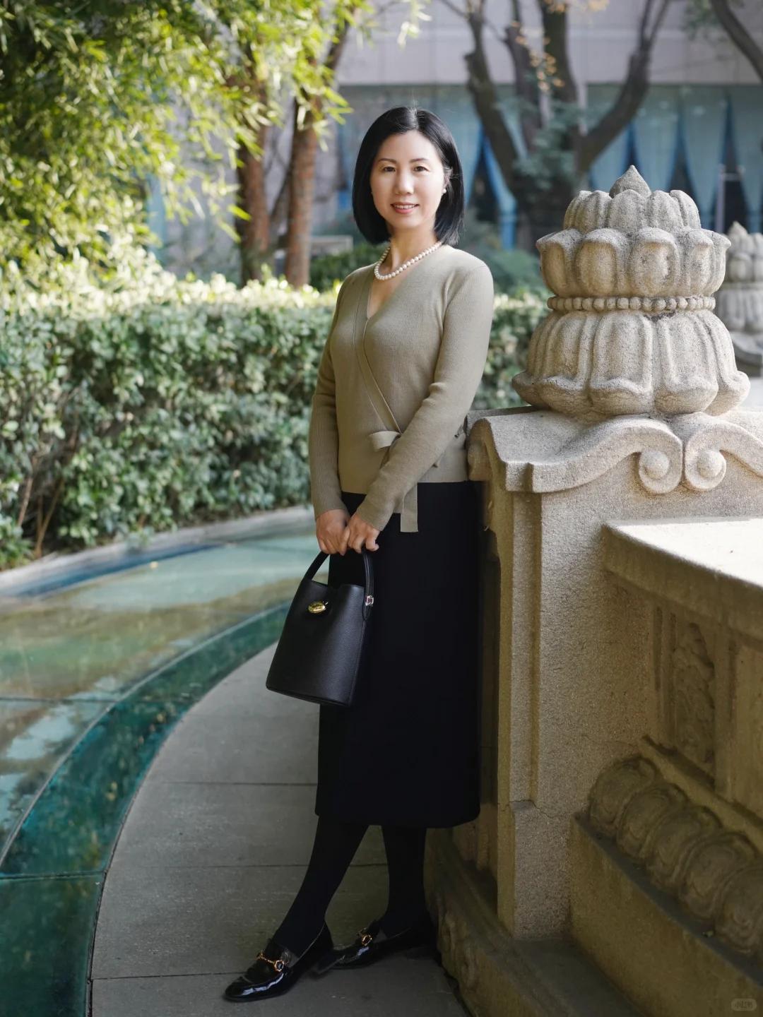 50+春季穿搭｜简单到极致，就是高级感✨

人到中年才慢慢懂得，春季穿搭从来不是