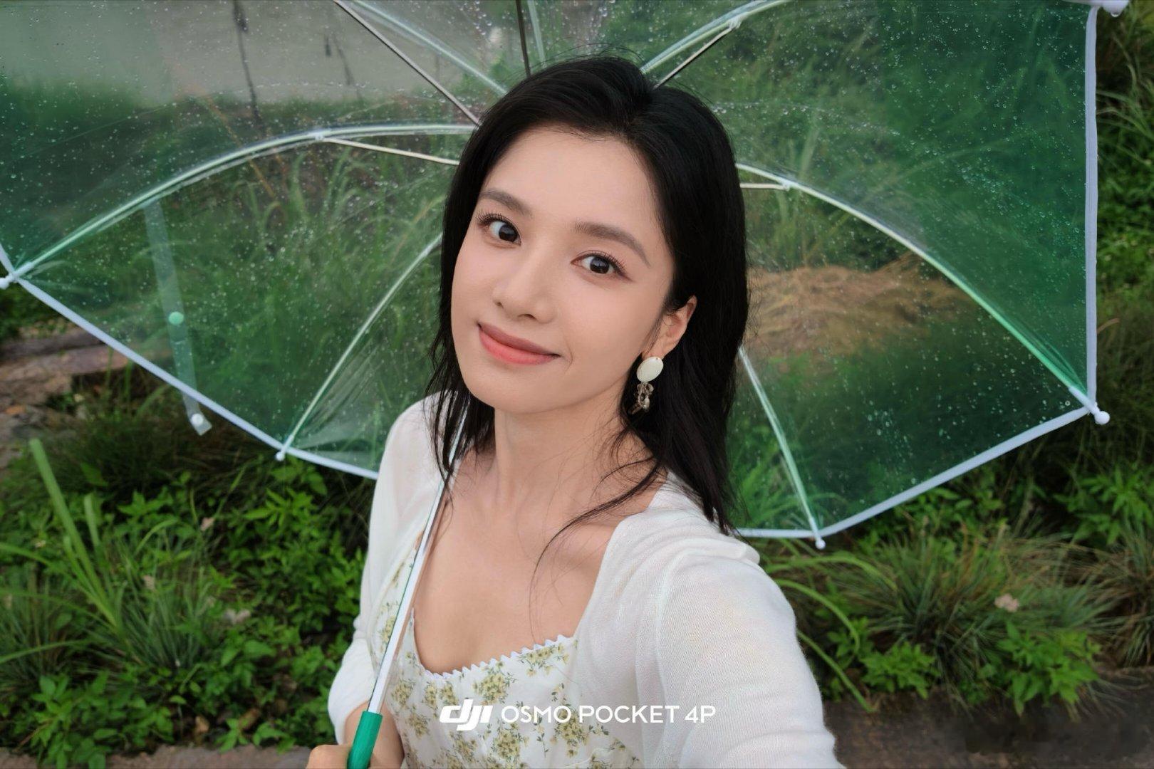 张婧仪长得更像刘涛 但刘涛演了周也的妈这这这 