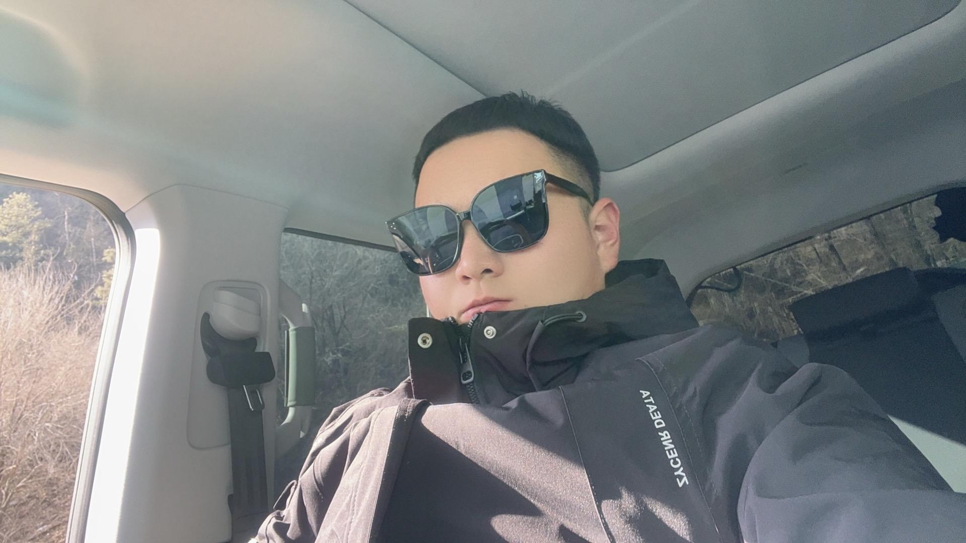 我依旧待人真诚 但不再寄予厚望