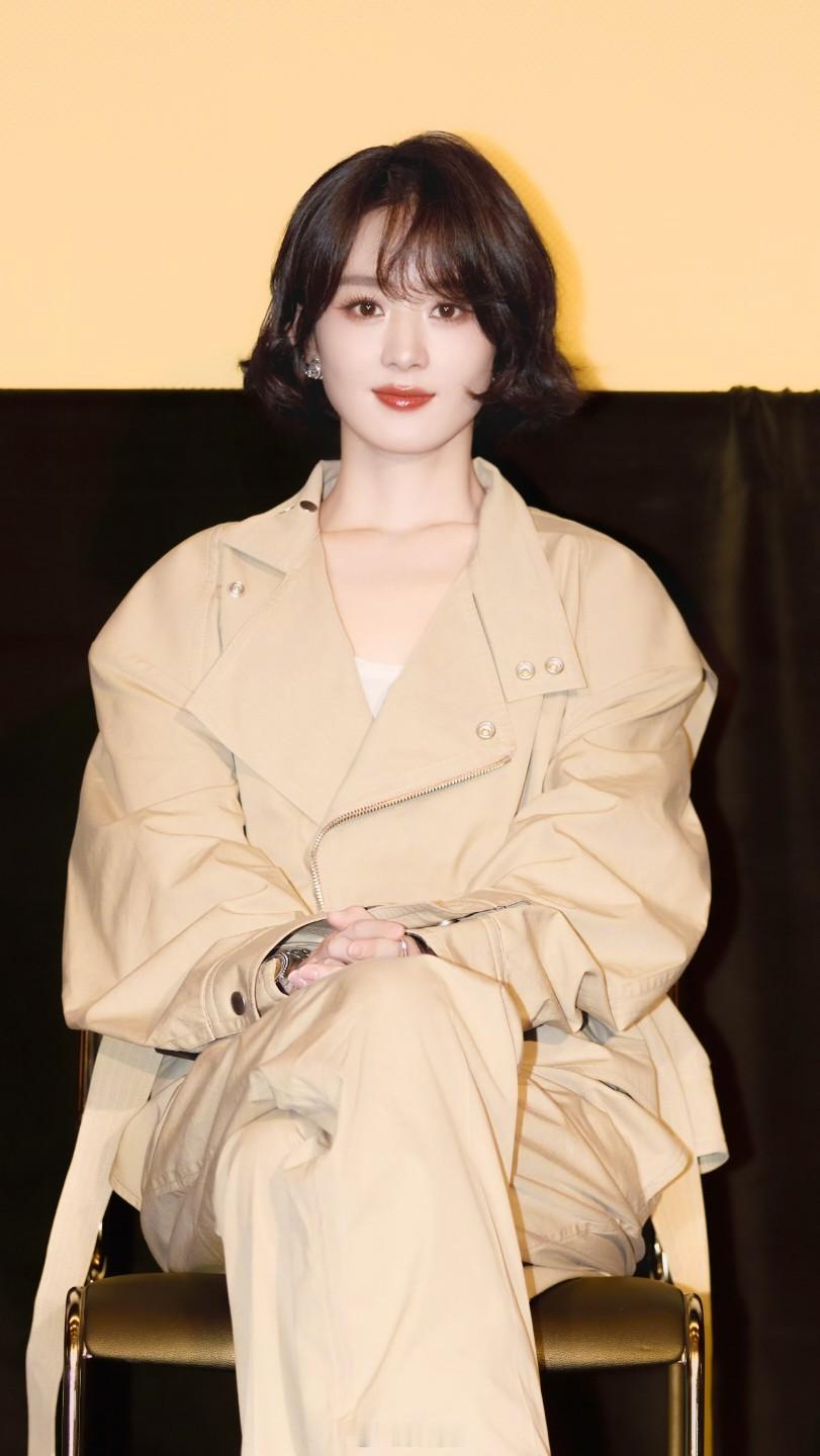 赵丽颖赵丽颖乔妍赵丽颖 电影乔妍的心事“无论你怎么诋毁她，即使你的键盘都敲烂了，