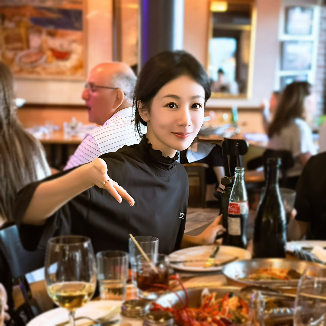杨紫  yz杨紫董竹君 yz杨紫玉兰花开君再来 你好好发光，我好好努力，你光芒万
