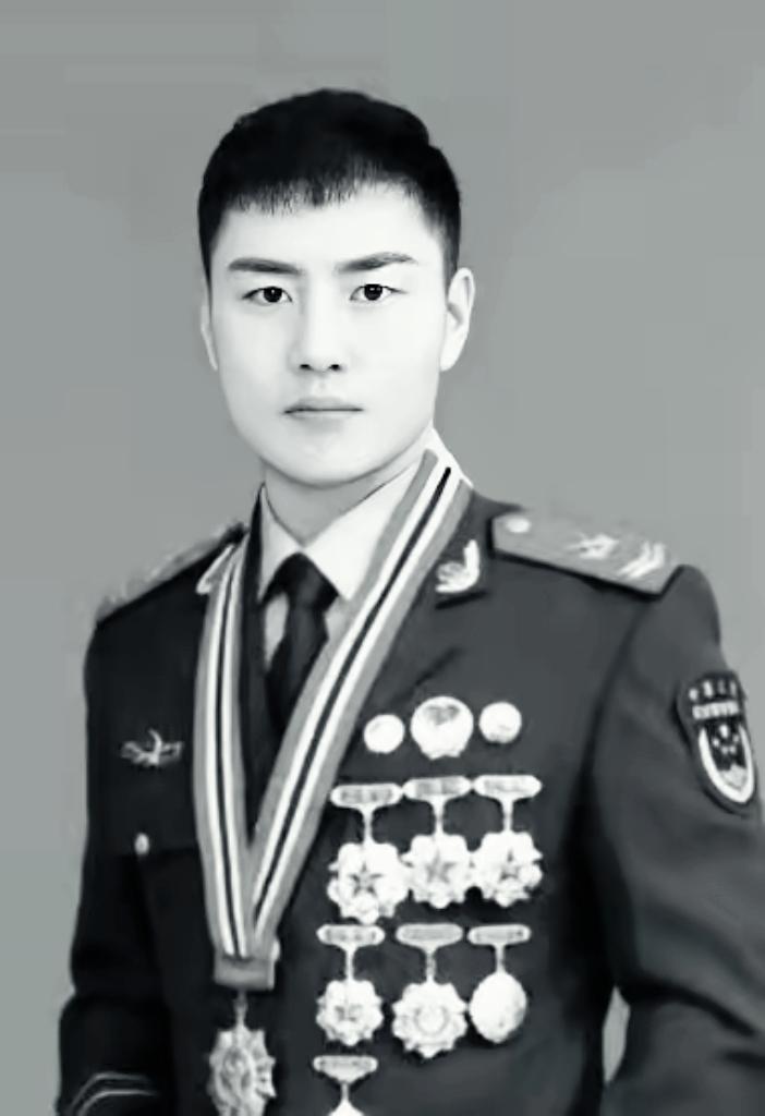 太让人痛心了！河北石家庄晋州市，3名男子夜间为营救一名落水女子，4人均遇难，这3