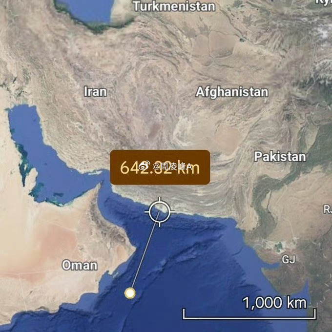 伊朗导弹击中美第五舰队总部瞬间突发！伊朗导弹击中美第五舰队总部瞬间火光冲天！巴林