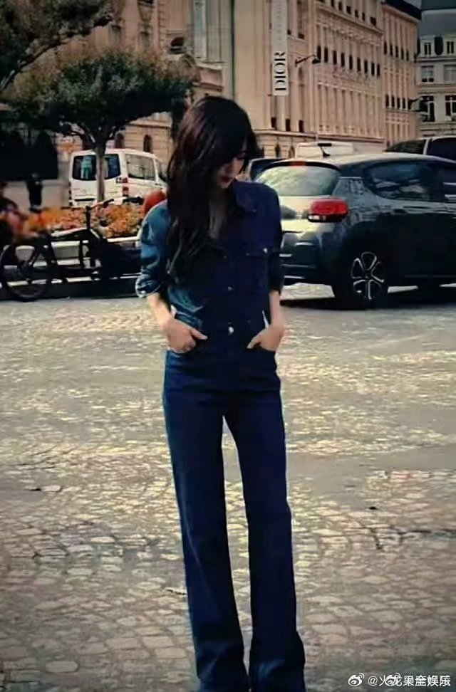 白鹿刘耀文好权威的923姐弟宇宙闪烁请注意快来关注这对神仙姐弟！白鹿是演技与颜值