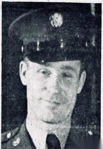 80年。
他叫保罗·格雷格，一个咖啡店的小伙计。在这之前的80年里，他只是个代号