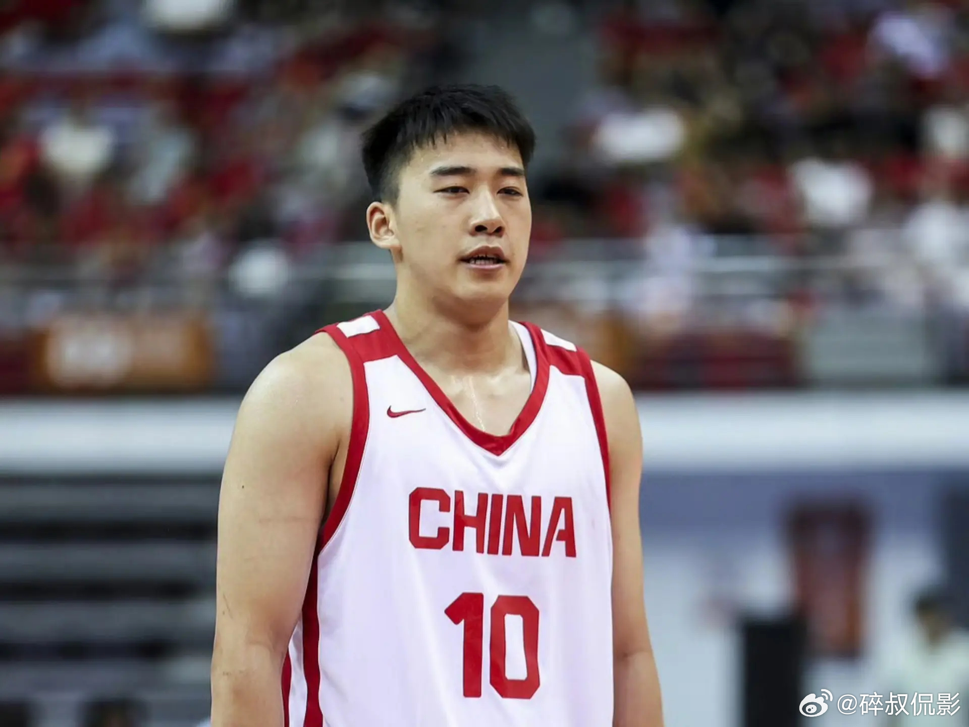 王俊杰23分 王俊杰的持球攻击能力得到了全面的展现，投篮 15投8中 ，三分球 