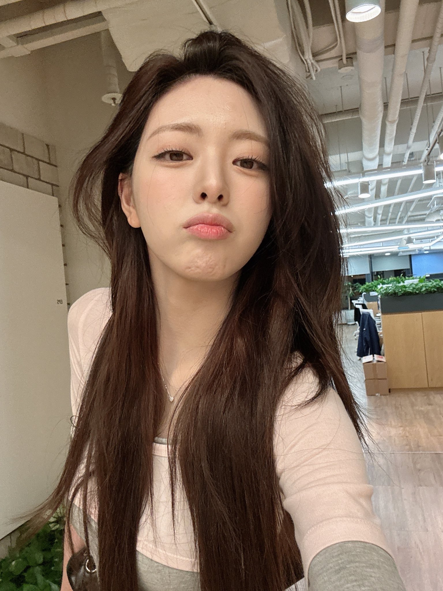 260505 ITZY Yuna申有娜 