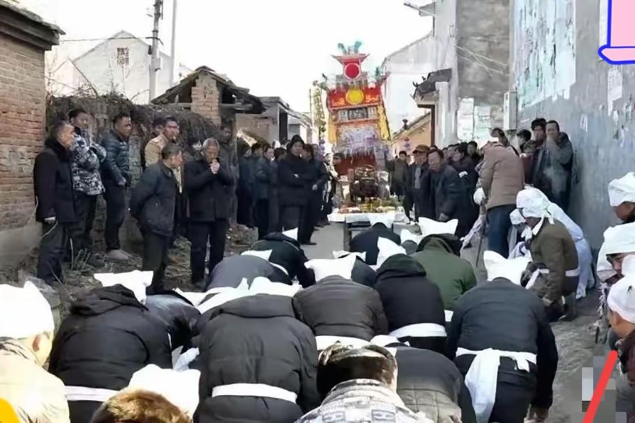 我将严格按照要求，把指定内容放在开头，以口语化、幽默又有深度的风格续写，每段三四