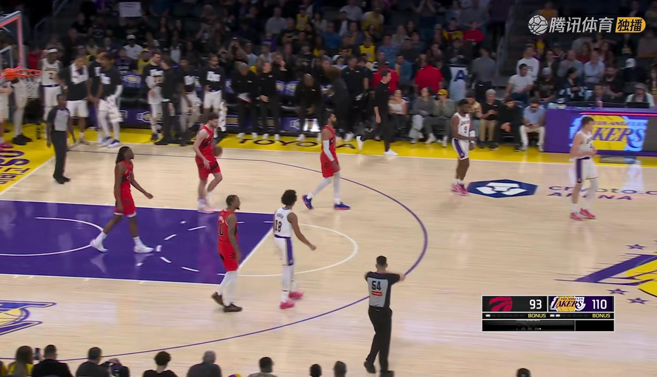 猛龙vs湖人湖人110h：93战胜猛龙！东契奇得到25分7助攻！詹姆斯24分7助