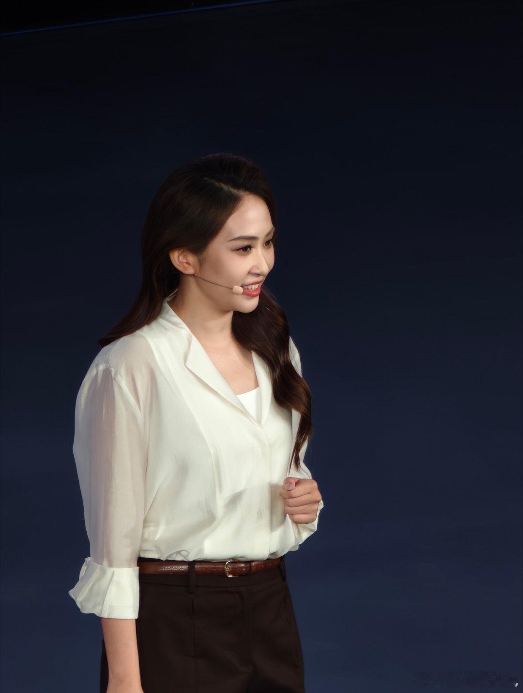 OPPOFindX9Ultra专业口袋哈苏来了个新产品经理，喜欢吗？ 