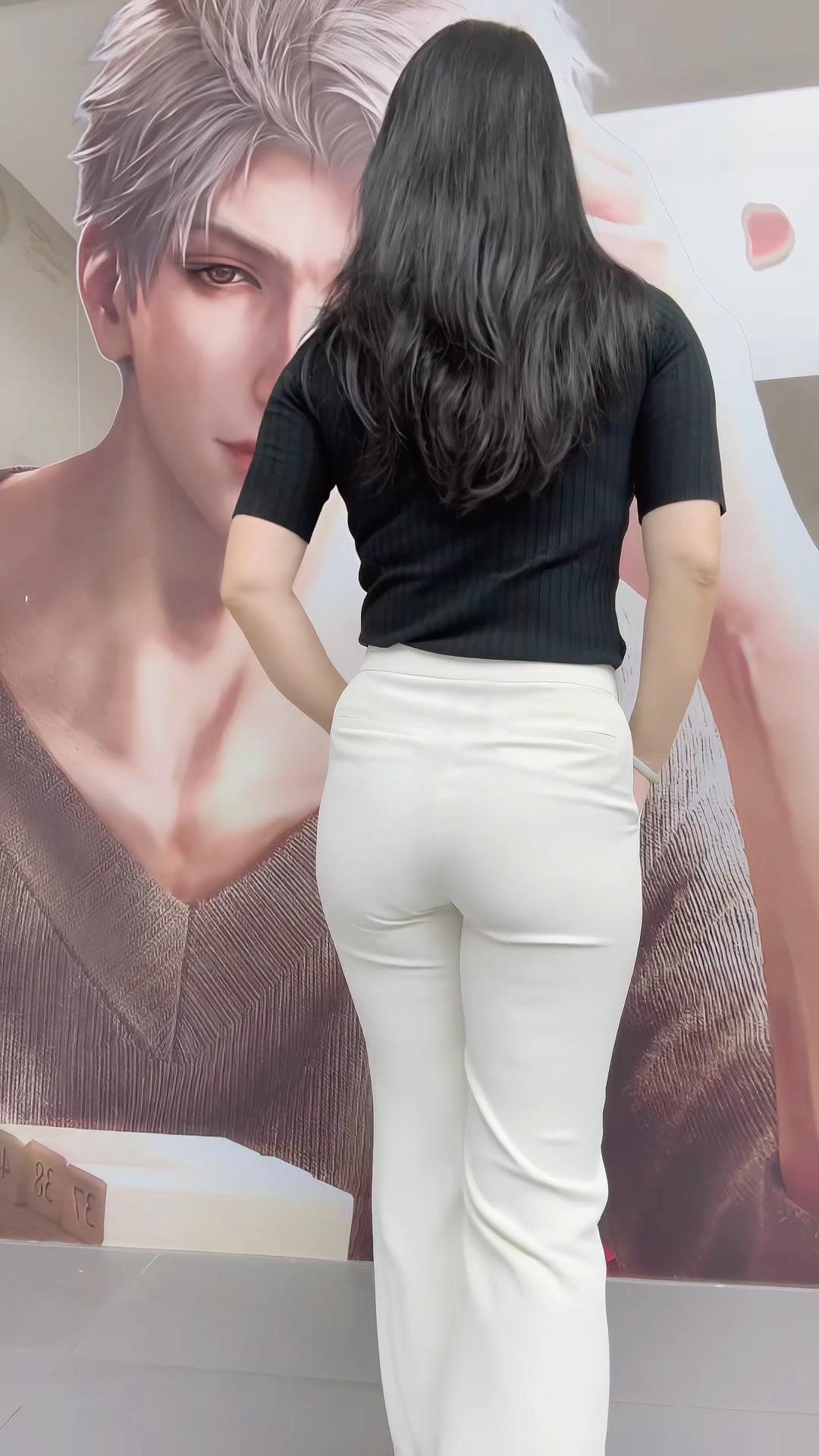 我们能不能不分手，亲爱的别走…
