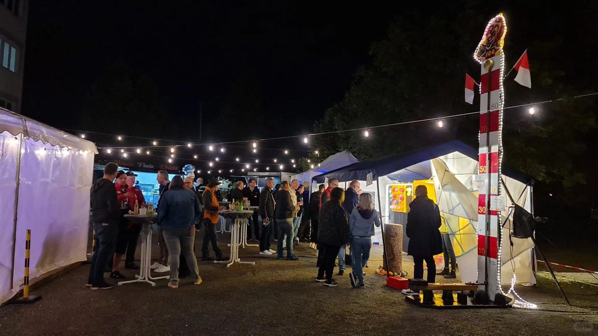 发现了作为外贸业务员以下几点能力对职业生涯很重要：
	
1️⃣逻辑能力，在跟客户...