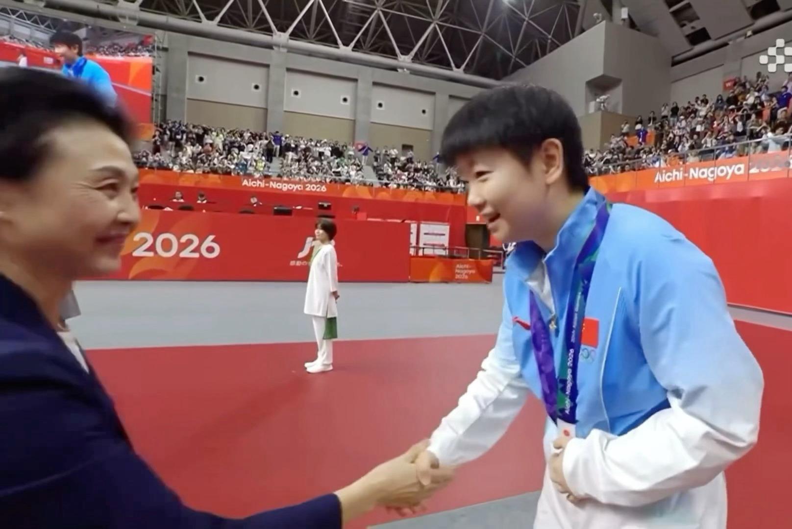好！谢谢！ 孙颖莎vs王曼昱 ☀️孙颖莎亚军 ​​​