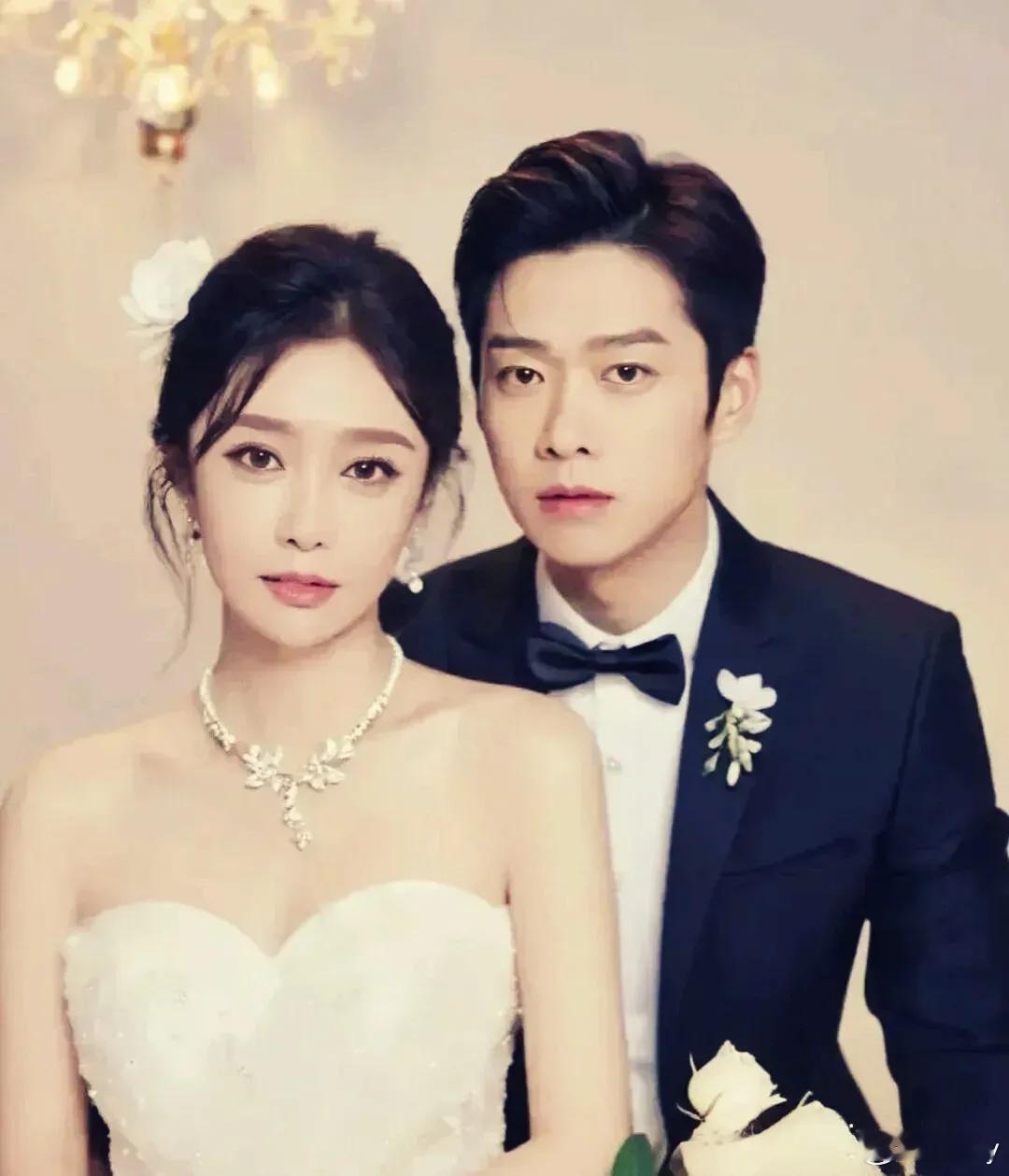 魏大勋秦岚恋情曝光！💑最近，魏大勋和秦岚的恋情曝光啦！😍 这对CP真的是太甜