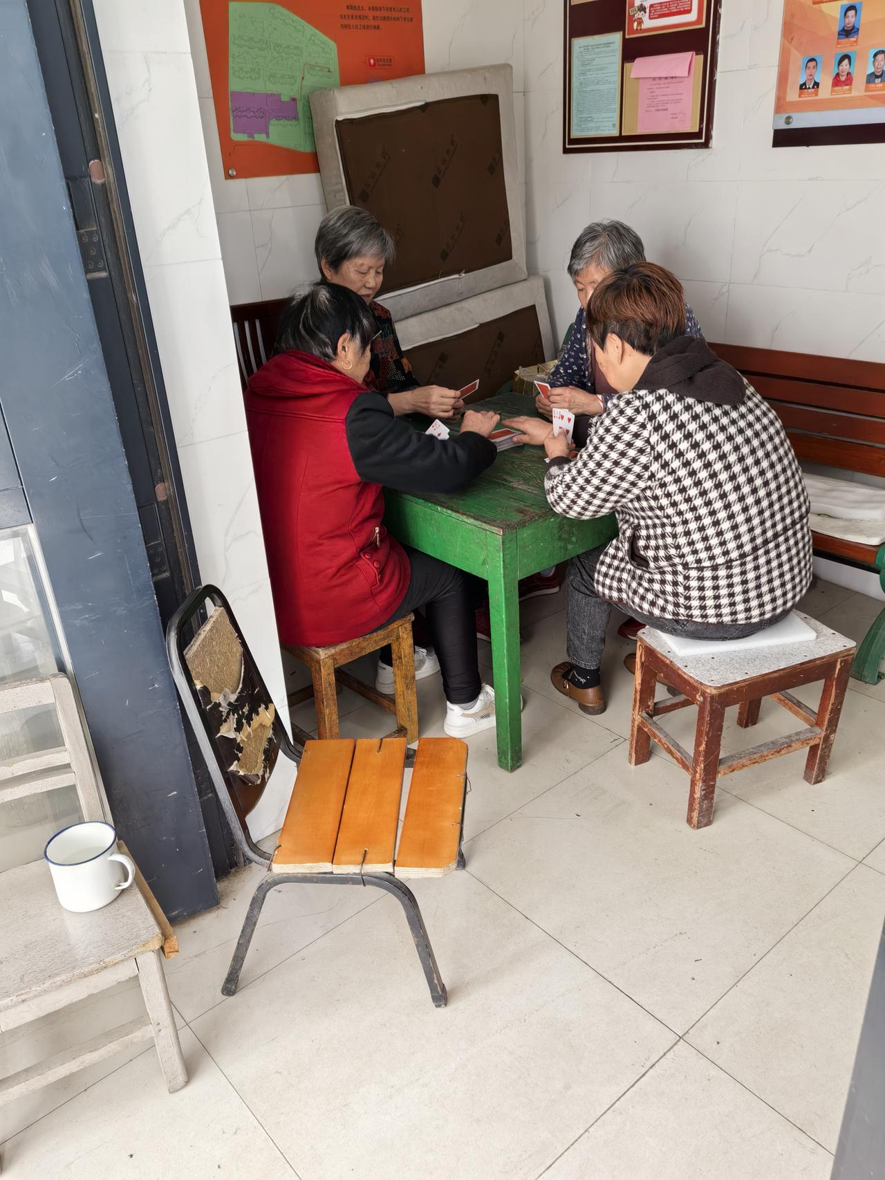 坐标无锡北乡。这里盛行“新娘子”“孙新娘子”的说法！它有多种含意。

首先，结婚