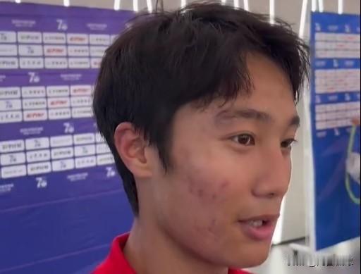 初生牛犊不怕虎！国青队主教练久尔杰维奇应该重点考察一下上海海港的19岁球员张俊杰
