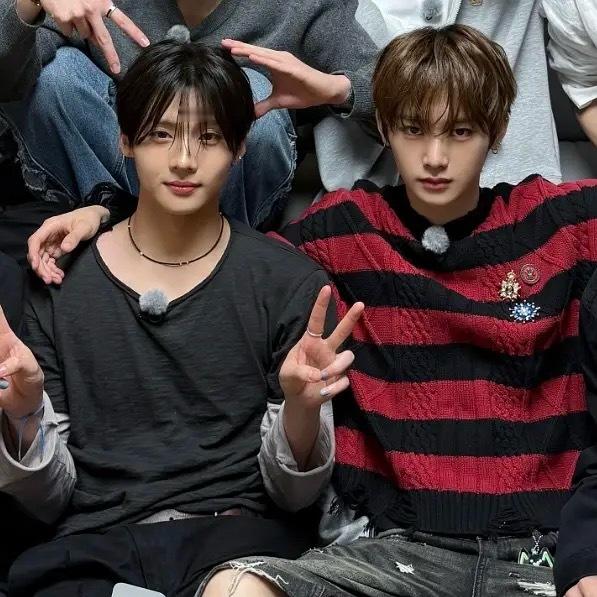 李相沅周安信同框合照 有个人瘦脸 P 好大… 