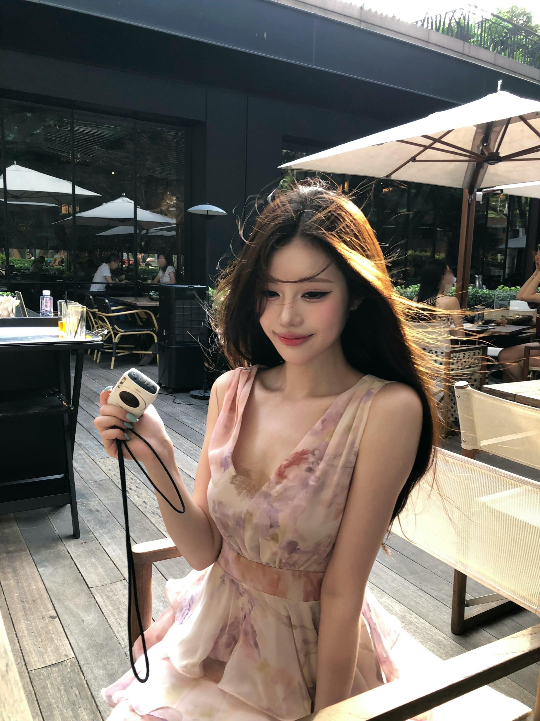 每次听到那种虚无缥缈的承诺都好无奈..