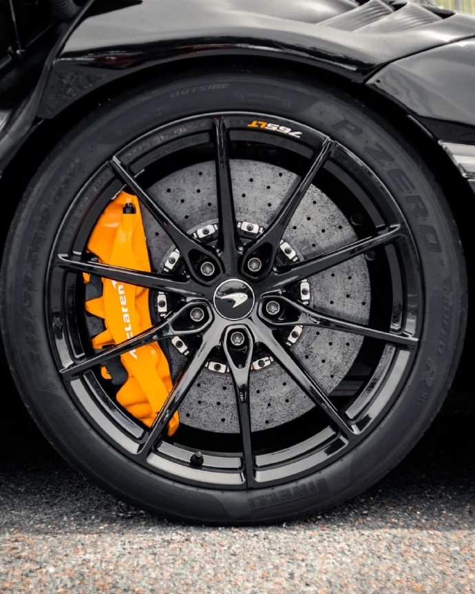 迈凯轮765LT!! 