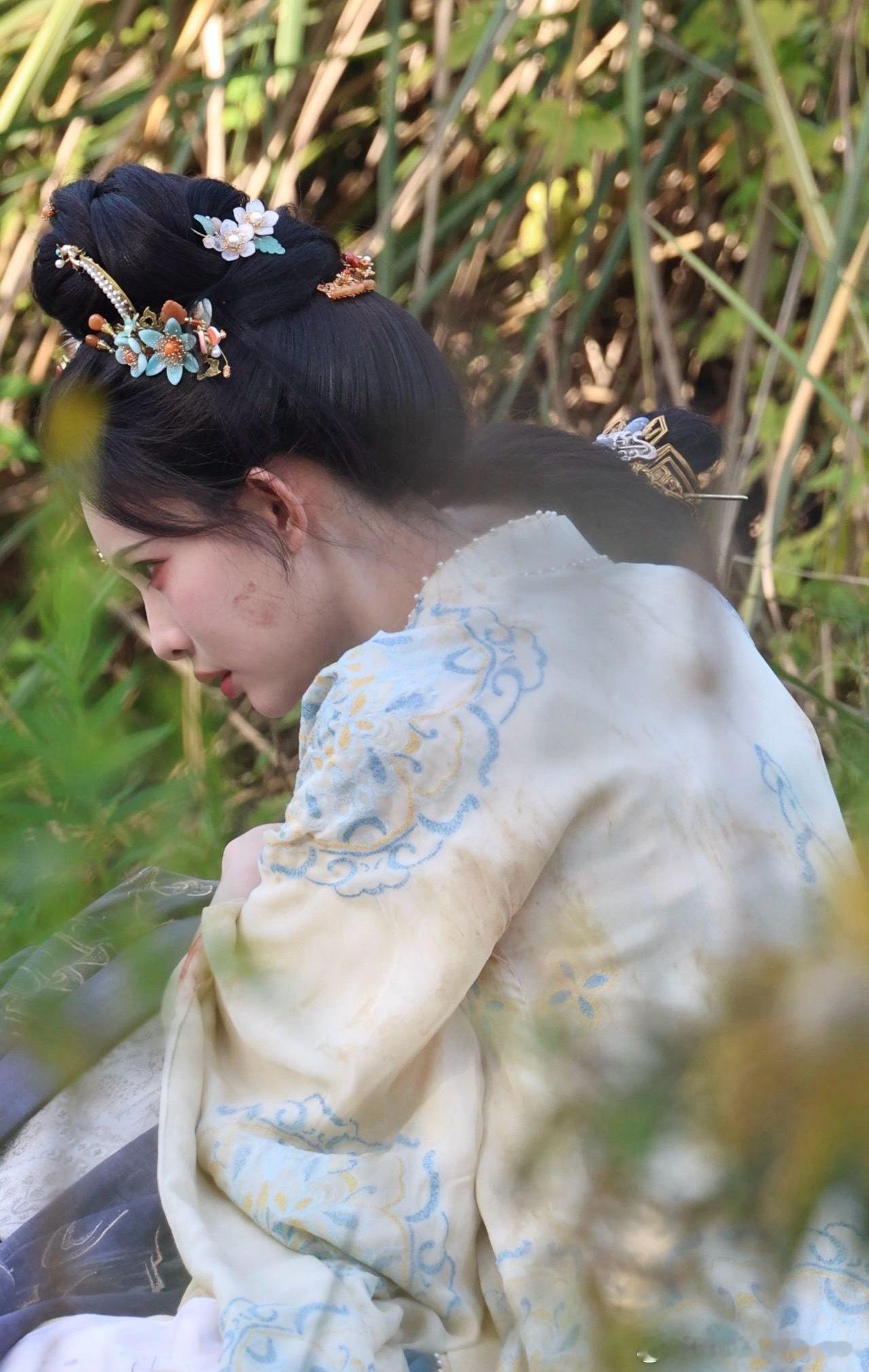 昀牵孟绕  尚公主 啊啊啊啊啊啊啊好久不见 