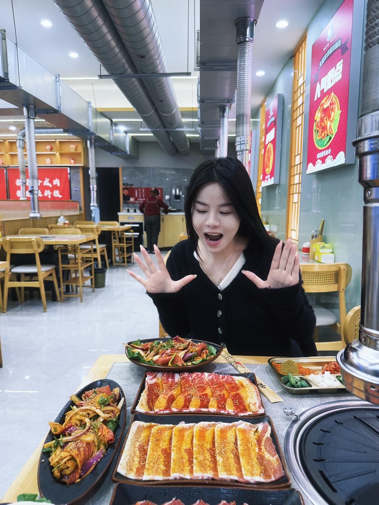 今天拥有烤肉 今天享受烤肉美食 穿搭技巧 烤肉 齐齐哈尔烤肉 吃饭 @抖音小助手
