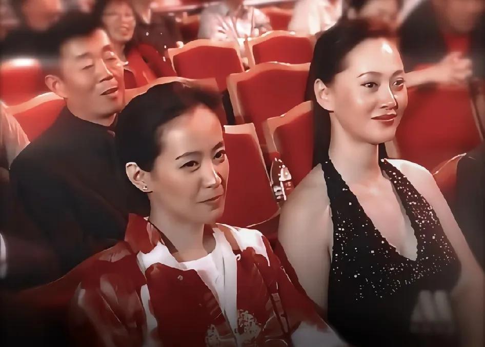 剧雪一部马皇后，都可以保她吃一辈子了，已经没有任何人可以超越。
胡军版的朱元璋，